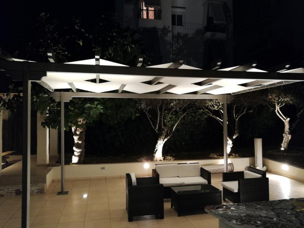 Aquarius - Glyfada Detached House Apartment Athens Ngoại thất bức ảnh
